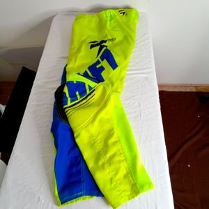 SHIFT Advanced Racing Technologies Motocross Motorcycle Pants Waist 40 Yellow